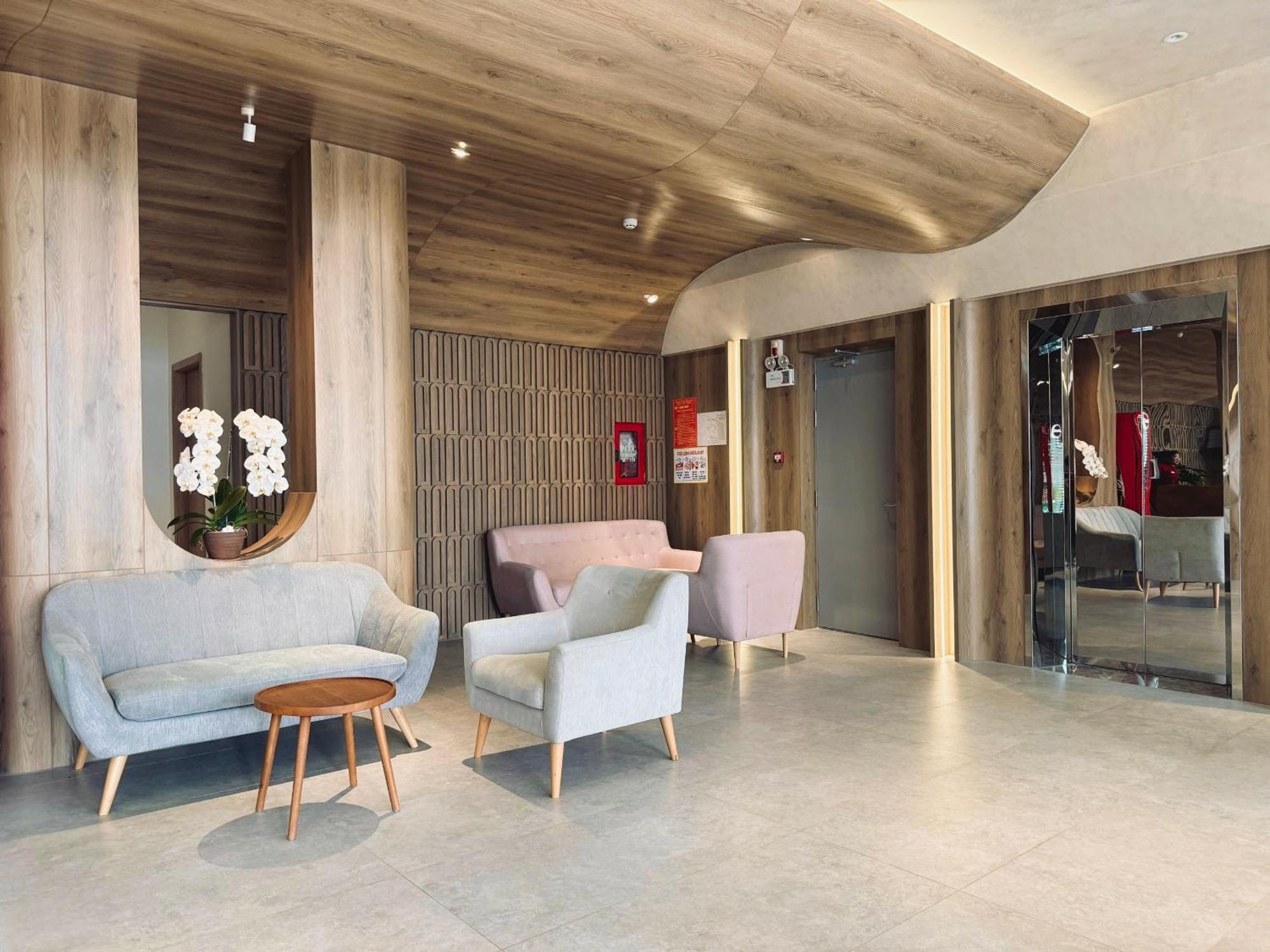 Tui Ba Gang Central Hotel دالات المظهر الخارجي الصورة